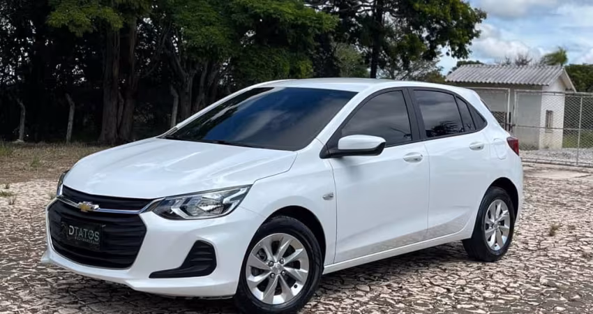 Chevrolet Onix HATCH LT 1.0 12V TB Flex 5p Mec.  - Branca - 2022/2023