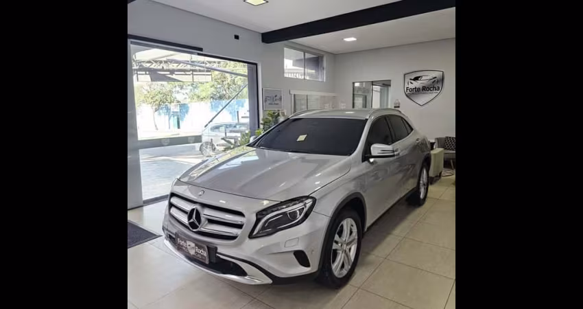 GLA 200 Enduro 1.6 TB 16V Flex Aut.