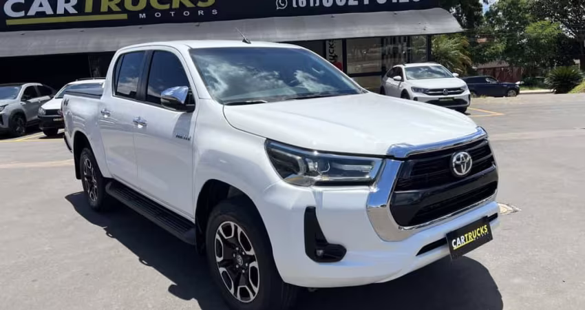 Hilux CD SRV 4x4 2.8 TDI Diesel Aut.