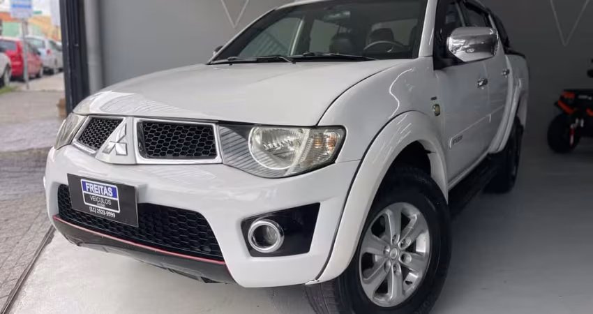 MITSUBISHI L200 TRITON Triton HPE 3.2 CD TB Int.Diesel Aut