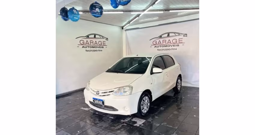 Toyota Etios 2014 1.3 x 16v flex 4p manual