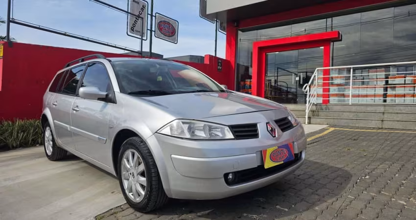 RENAULT MEGANEGT DYN 16 2013