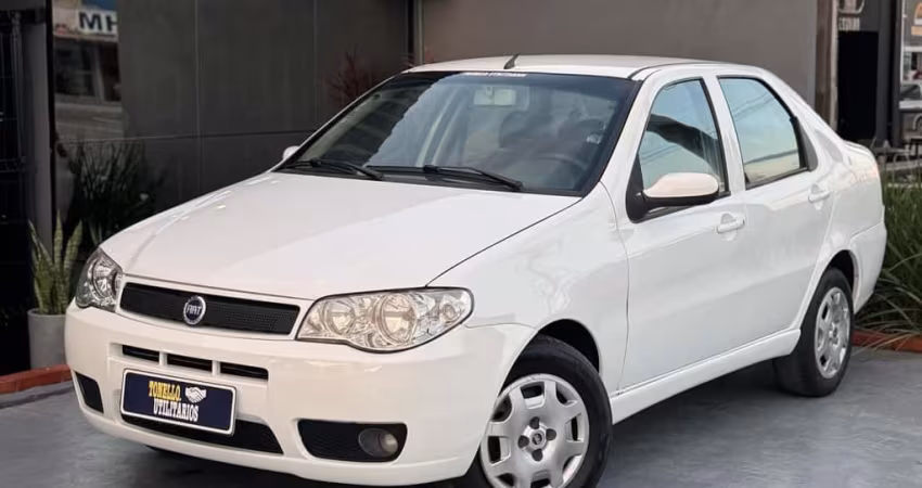 Fiat Siena ELX 1.3 mpi Fire 16V 4p  - Branca - 2004/2005