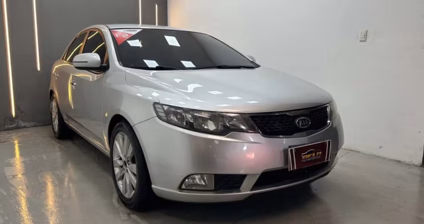 Kia Cerato 2012 1.6 e.273 sedan 16v gasolina 4p automático