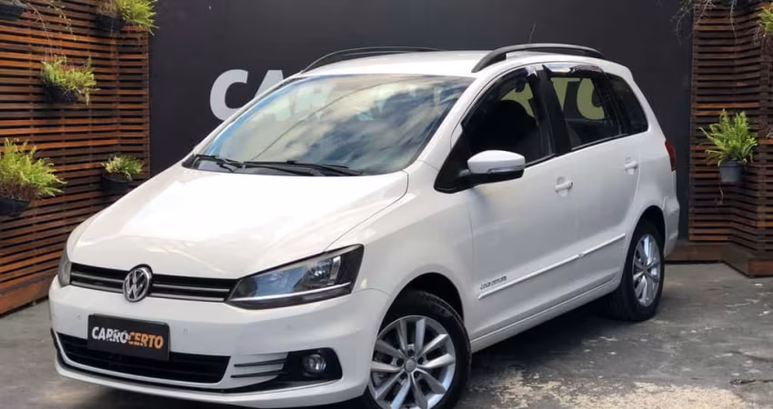 VW SPACEFOX COMFORTLINE 1.6  2015 Flex  Conforto e Baixo custo em manutenção