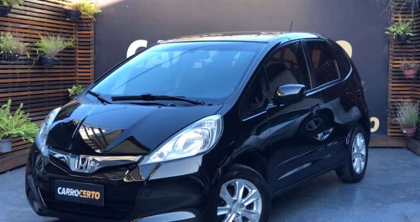Honda Fit LX 1.4 Aut. 2014 Flex  ótimo custo beneficio