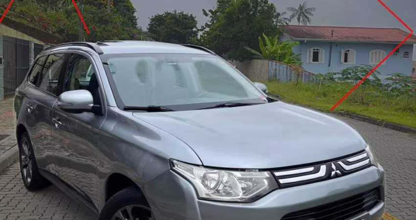 Mitsubishi Outlander 2.0 CVT 2015