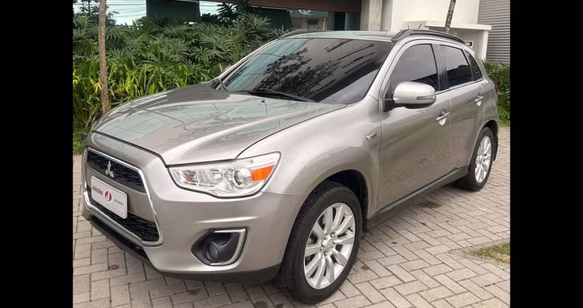 Mitsubishi ASX MC/ 2.0 AWD CVT - Prata - 2013/2014