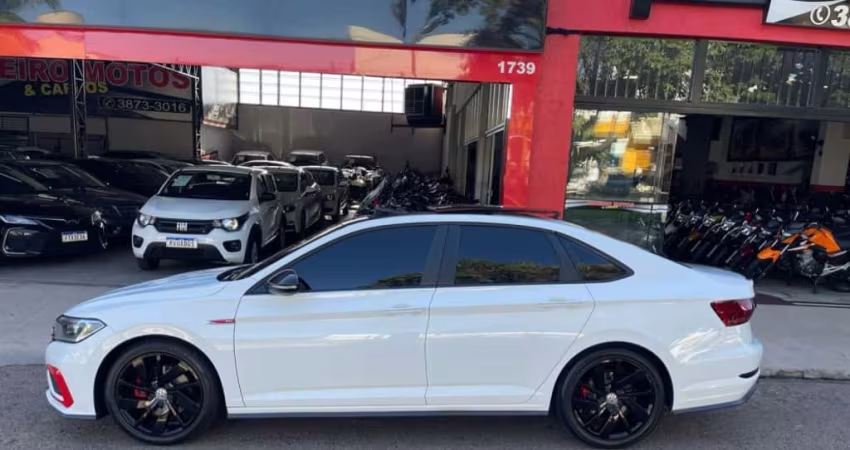 Volkswagen JETTA 2.0 350 TSI GASOLINA GLI DSG