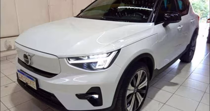 Volvo XC40 Volvo XC40 6 Plus 2023/2023 Elétrico - Branca - 2023/2023