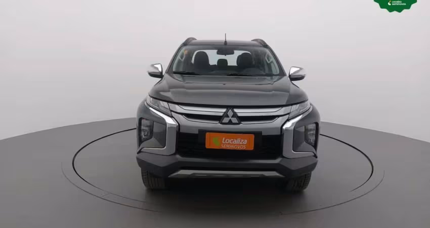 Mitsubishi L200 triton 2023 2.4 16v turbo diesel sport hpe cd 4p 4x4 automático