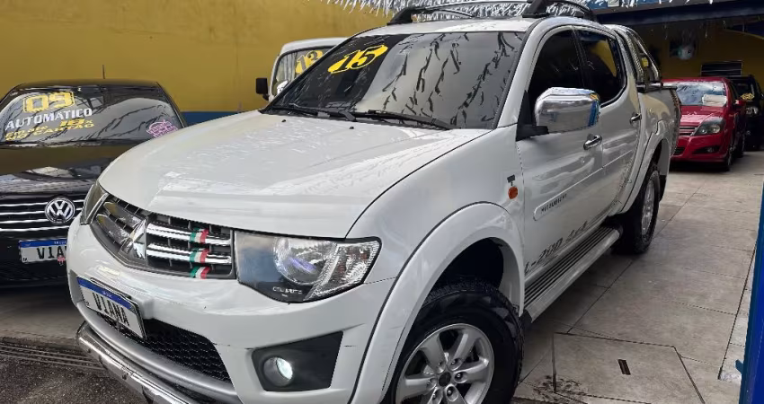 MITSUBISHI L200 TRITON HLS 2.4 FLEX MANUAL 