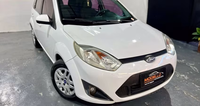 FORD FIESTA 1.6 FLEX 2014
