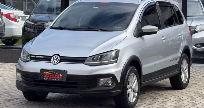 Volkswagen Space cross 2015 1.6 msi 16v flex 4p manual