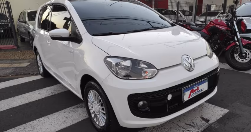 Up! move 1.0 TSI Total Flex 12V 5p, muito novo, filme black, escapamento esportivo!!!