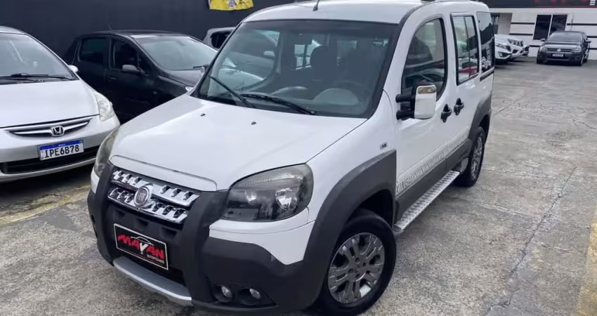 FIAT Doblo Adventure XINGU 1.8 2013 