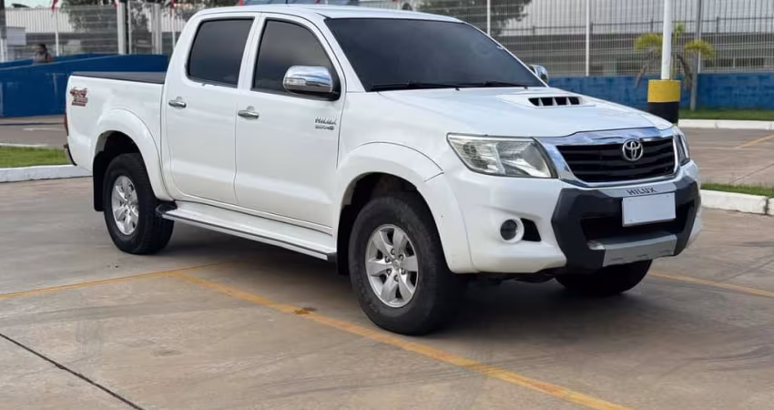 TOYOTA HILUX CD4X4 SRV 2012