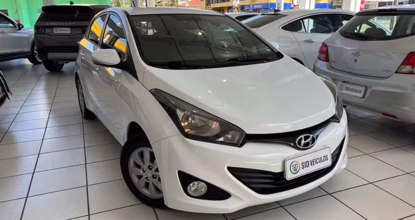 Hyundai HB20 C./C.Plus/C.Style 1.6 Flex 16V Mec. - Branca - 2013/2014