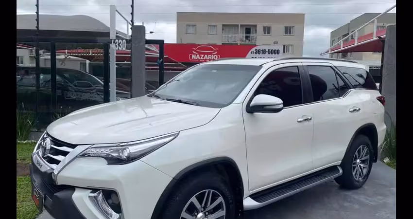 TOYOTA HILUX SW4 4X4 2.8 CD 2017.