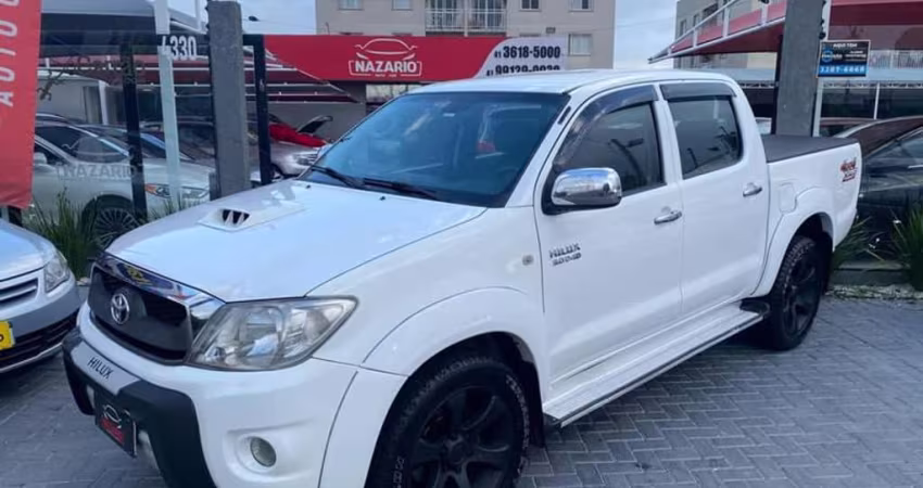 TOYOTA HILUX SRV CD 4X4 3.0 2011.