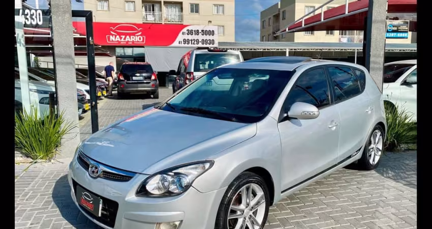 HYUNDAI I30 2.0 AUT 2011.
