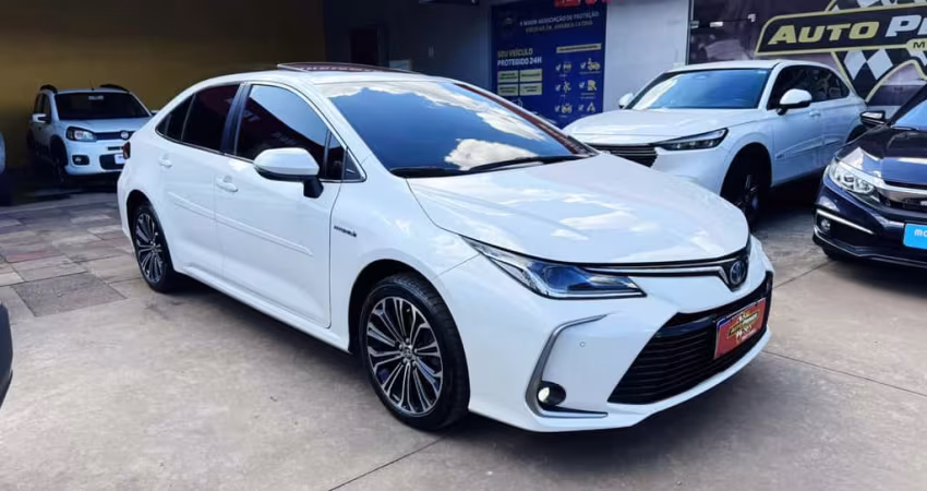 TOYOTA COROLLA 1.8 ALTIS PREMIUM HYBRID 4P
