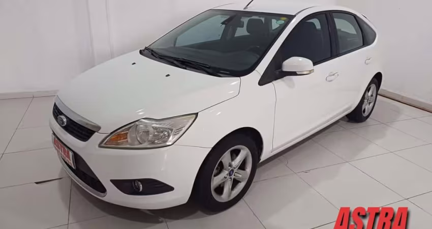 FORD FOCUS HATCH 2.0 2012
