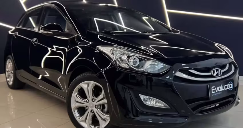 Hyundai I30 /  1.8 - Preta - 2014/2015