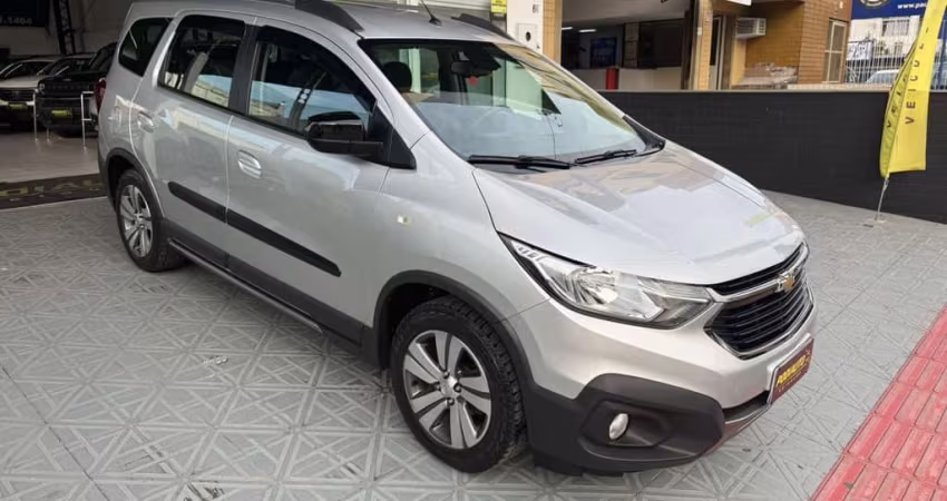Chevrolet Spin ACTIV7 Flex  Aut 7 LUGARES 33 MIL KM   - Prata - 2019/2020