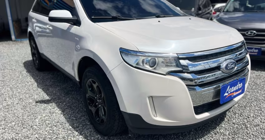   Ford EDGE SEL 3.5 V6 FWD 