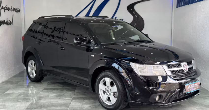 CARRO PERICIADO