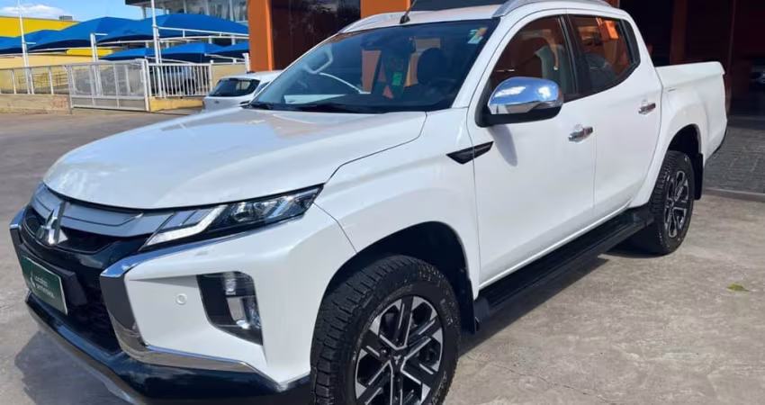 Mitsubishi L200 triton 2023 2.4 16v turbo diesel sport hpe-s cd 4p 4x4 automático