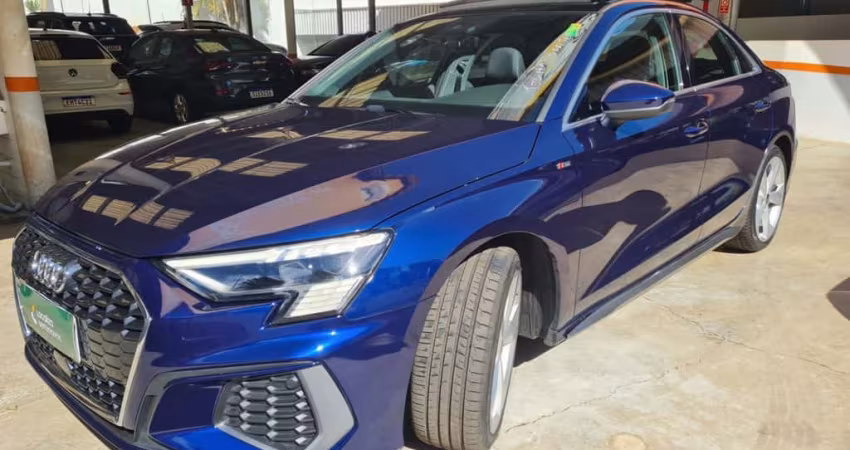 Audi A3 2024 2.0 40 tfsi mhev sedan s line s-tronic