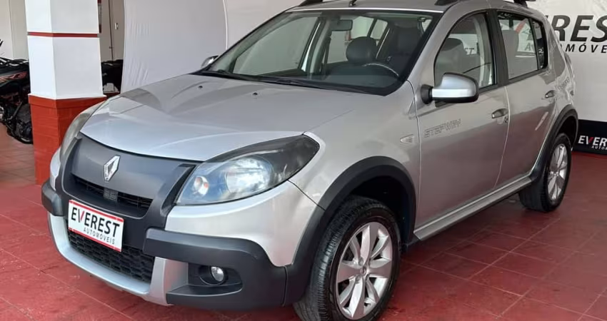 RENAULT SANDERO 1.6 STEPWAY 16V FLEX 4P AUTOMATICO 2013