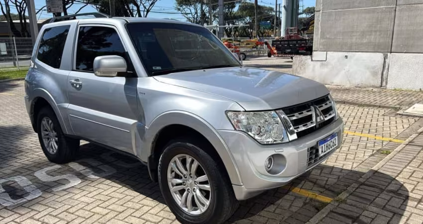 MITSUBISHI PAJERO HPE 3.2 4X4 DIESEL 3P AUT 2012