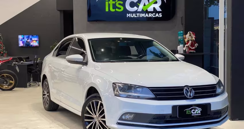 VOLKSWAGEN JETTA HL AE 2017