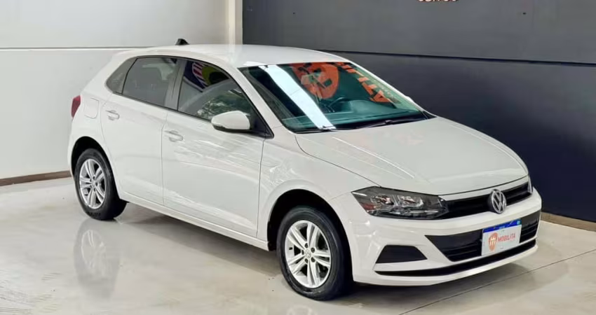 Volkswagen Polo 1.0 Flex 12V 5p  - Branca - 2020/2021