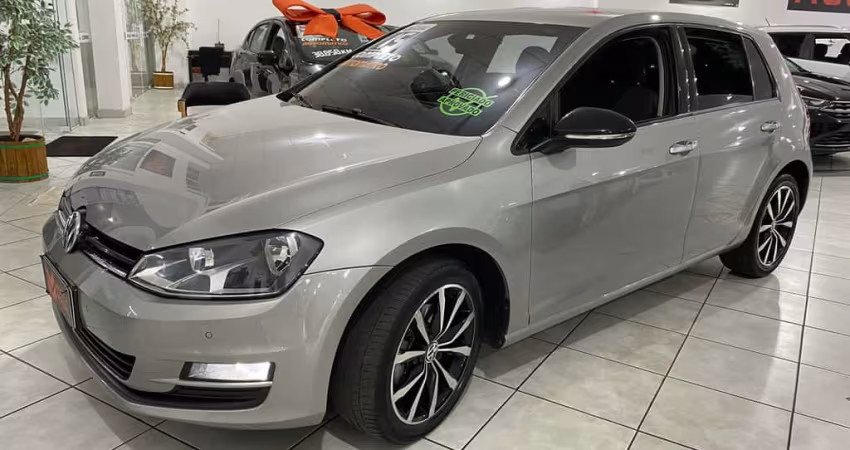 Volkswagen Golf Gasolina Automático