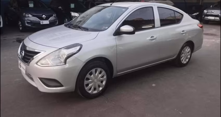 NISSAN VERSA 10 2019
