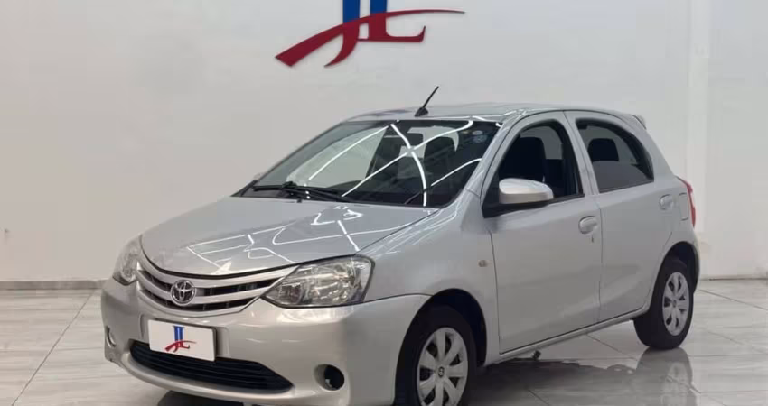 TOYOTA ETIOS X 1.3 2017