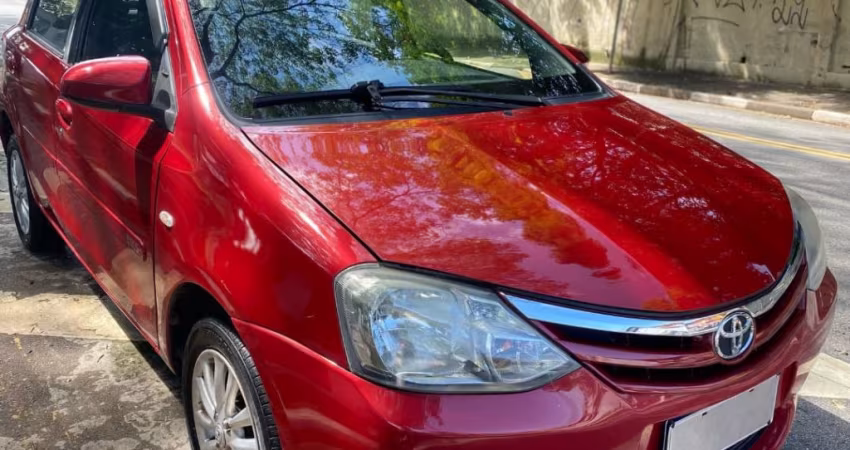 TOYOTA ETIOS XLS 2014