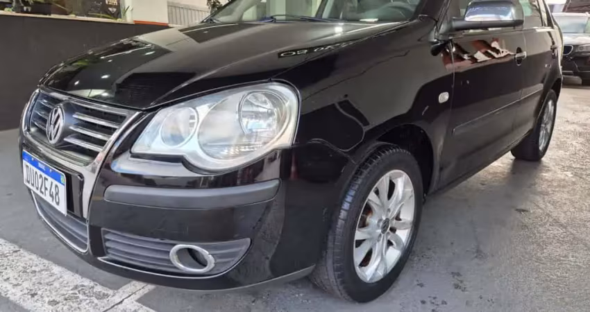 Volkswagen Polo Sedan Flex Manual