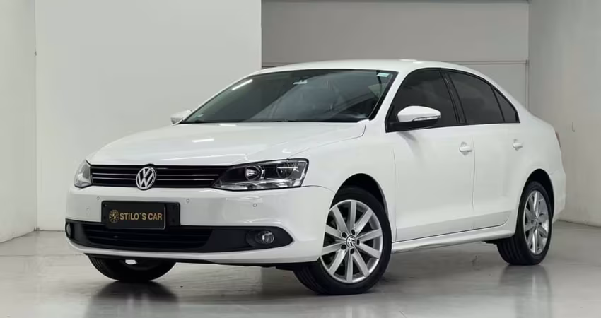 VOLKSWAGEN JETTA 2.0 2014