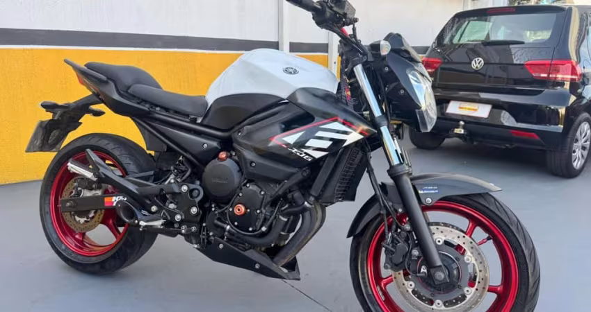 YAMAHA XJ6 N ABS 2016
