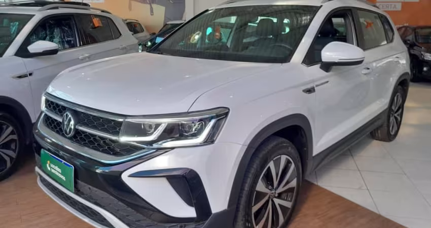 Volkswagen Taos 2023 1.4 250 tsi total flex highline automático