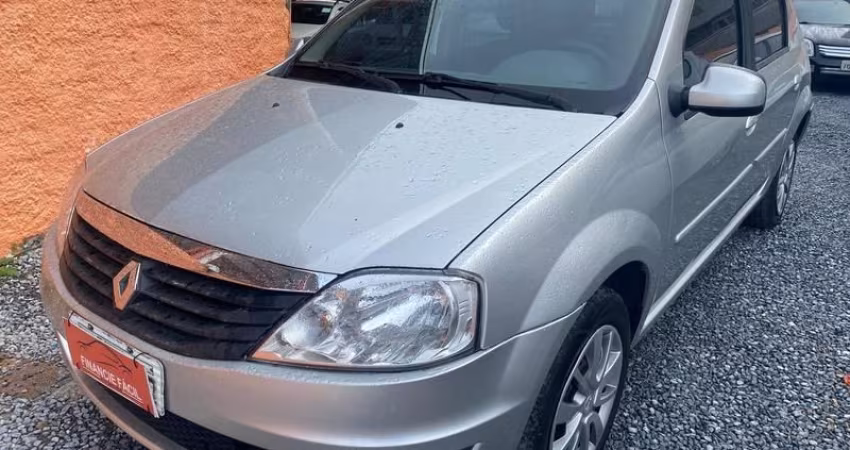CARRO BEM CUIDADO 