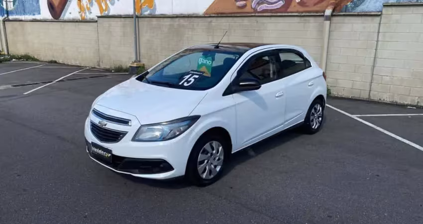 Chevrolet Onix 2015 1.4 mpfi ltz 8v flex 4p automático