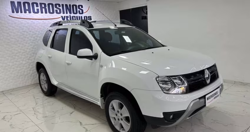 Renault Duster Dynamique 1.6 Flex Mec.  - Branca - 2016/2017