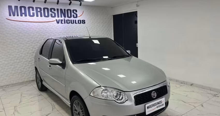 Fiat Palio ESSENCE 1.6 Flex 5p  - Prata - 2010/2011