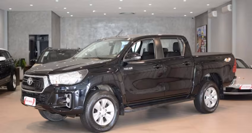 TOYOTA HILUX 2.8 SR 4X4 CD 16V DIESEL 4P AUTOMÁTICO